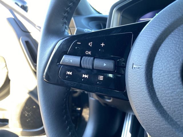 Used 2025 Nissan Z Sport w/ Floor Mat Package image 27