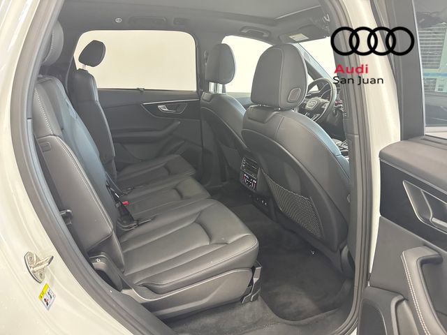 Used 2025 Audi Q7 3.0T Premium Plus w/ Premium Plus Package image 35