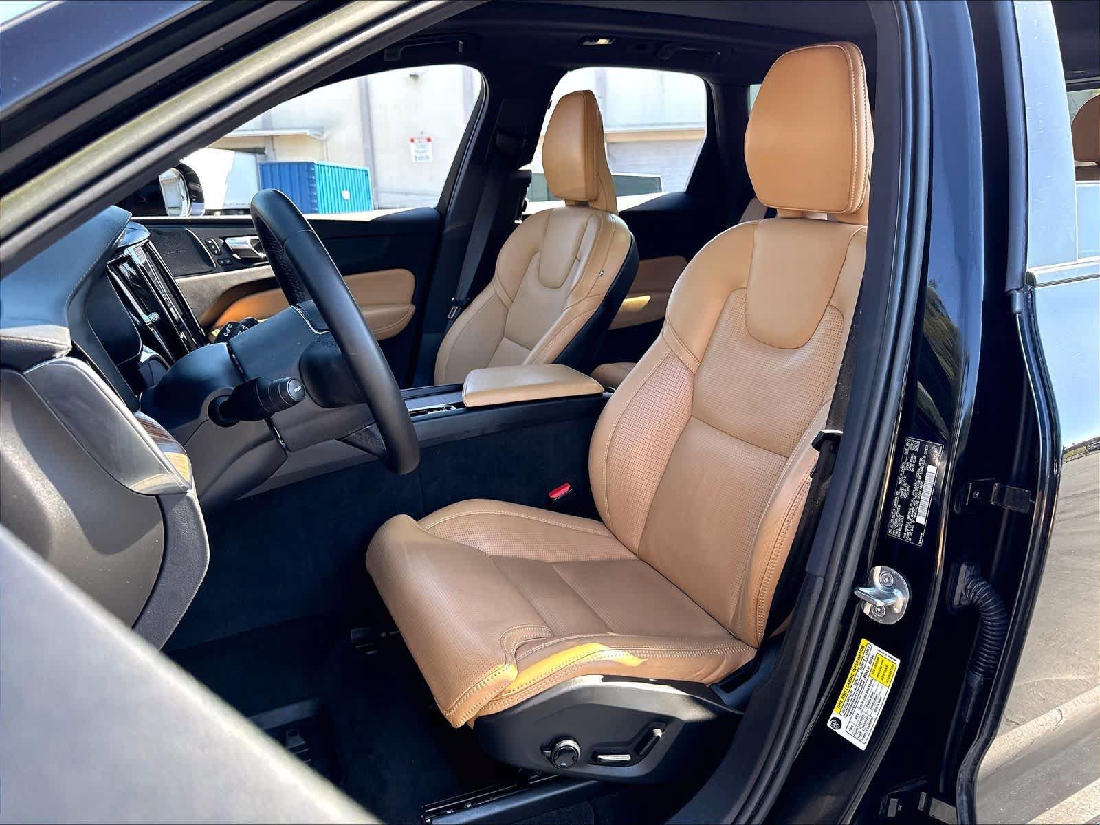 Used 2023 Volvo XC60 B6 Ultimate w/ Protection Package Premier AWD/4WD image 28