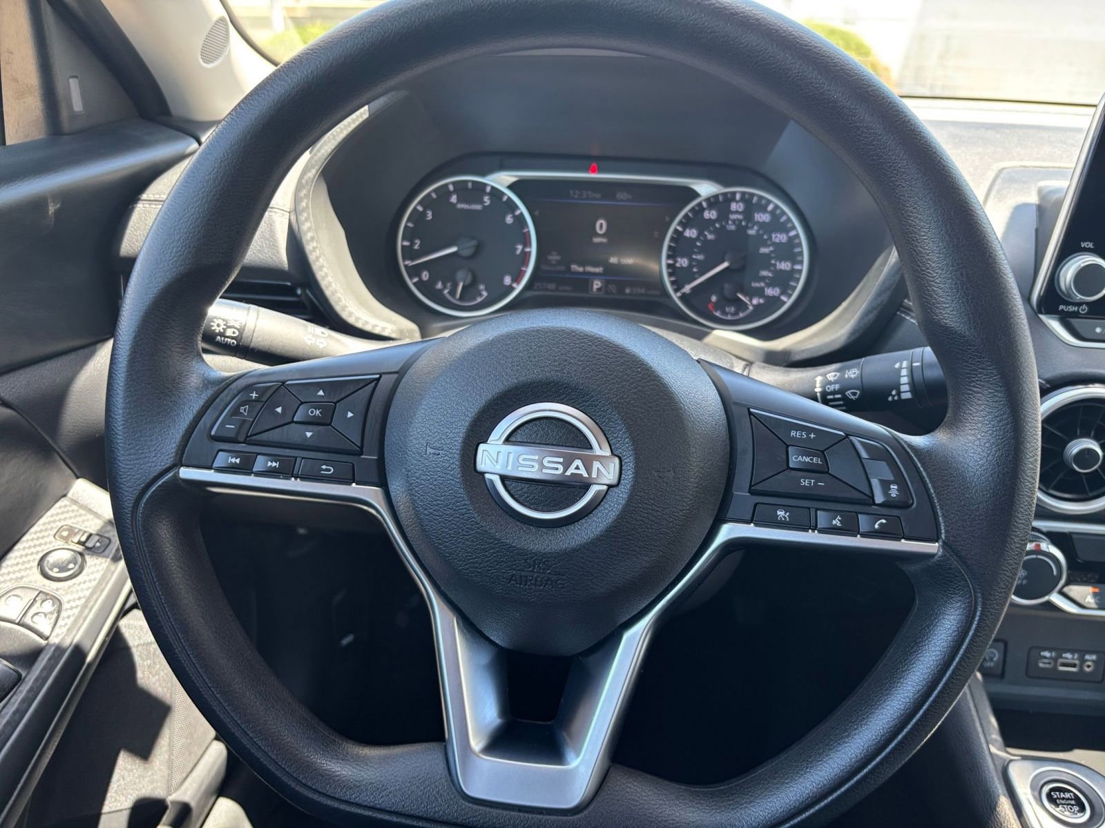 Used 2025 Nissan Sentra SV FWD image 25