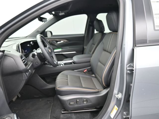 New 2025 Chevrolet Traverse High Country FWD image 40