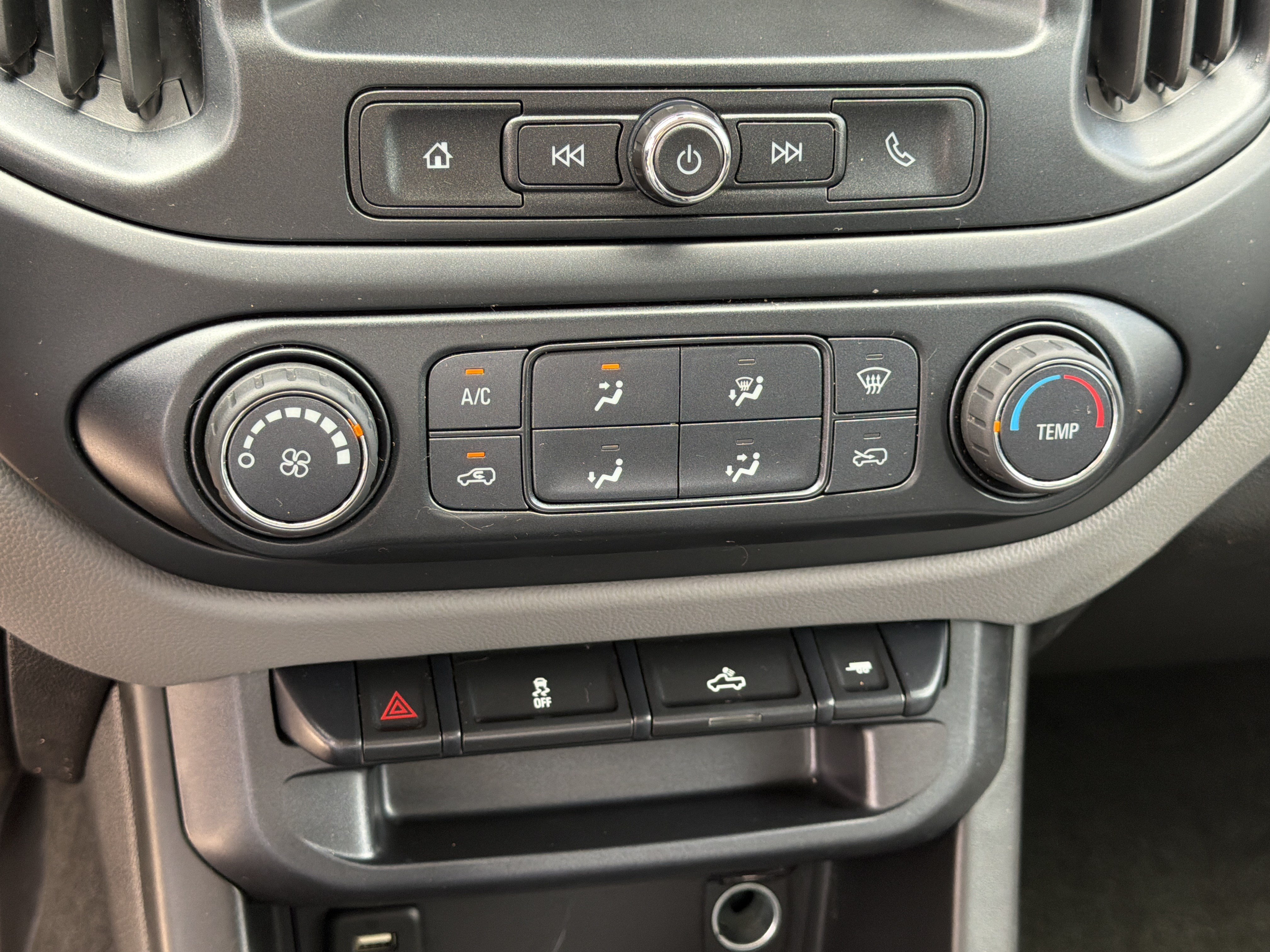 Used 2017 Chevrolet Colorado W/T w/ WT Convenience Package RWD image 34