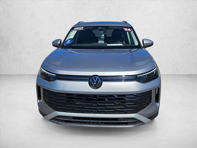 Used 2026 Volkswagen Tiguan S FWD image 2