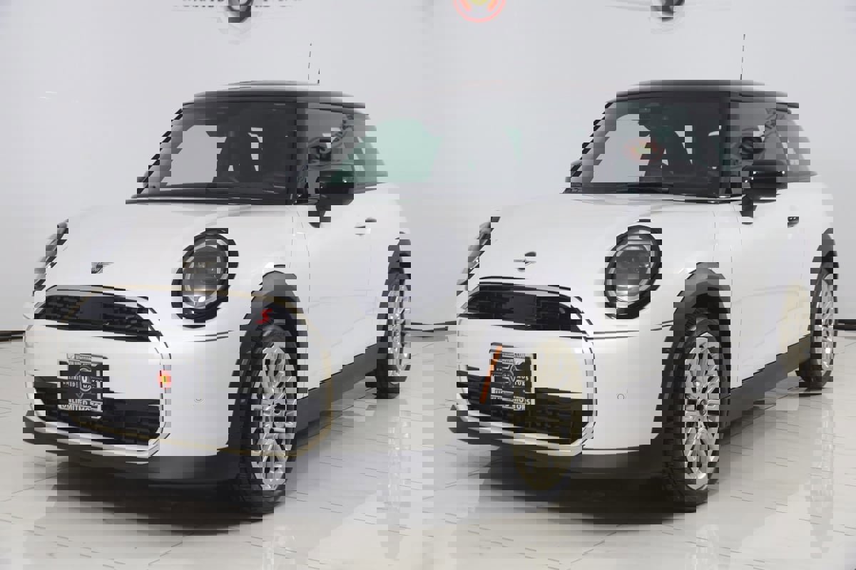 Used 2025 MINI Cooper S image 5