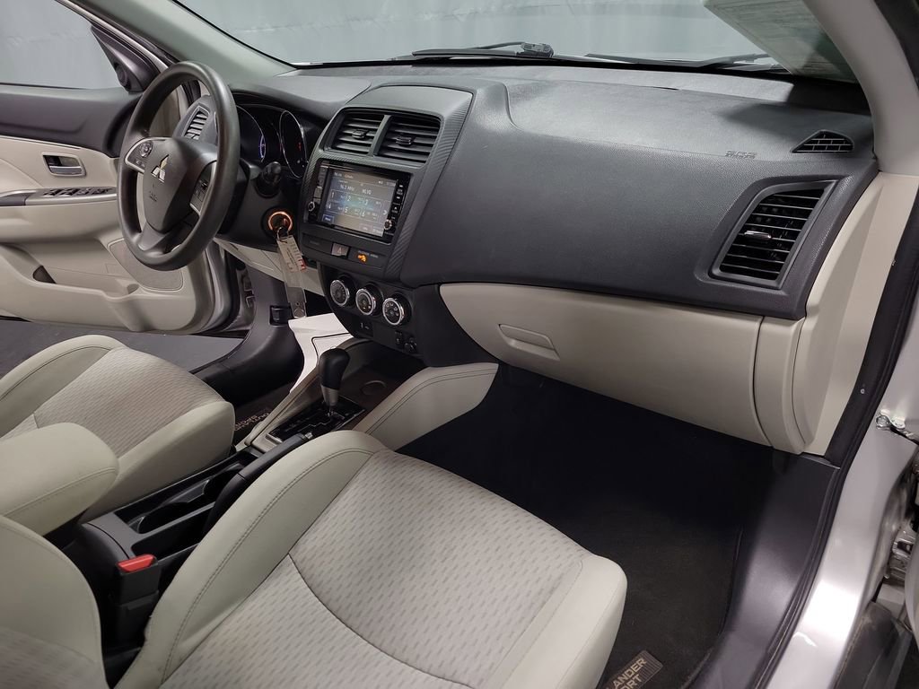 Used 2018 Mitsubishi Outlander Sport LE FWD image 24