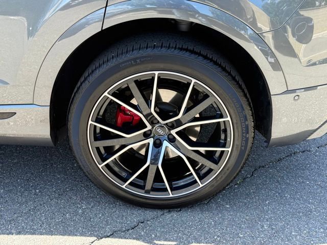 Used 2020 Audi Q8 Premium Plus AWD/4WD image 14