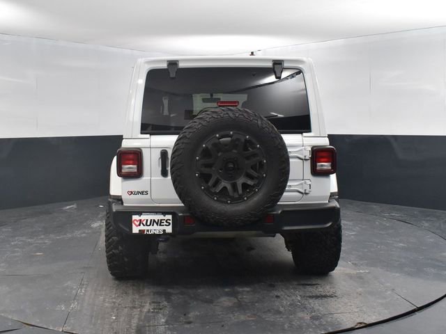 Used 2021 Jeep Wrangler Unlimited Sahara w/ Uconnect 4C Nav & Sound Group image 8