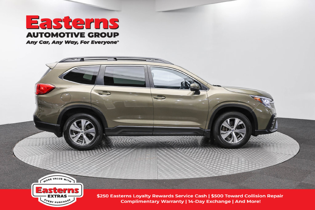 Used 2023 Subaru Ascent Premium w/ Convenience Package AWD/4WD image 5