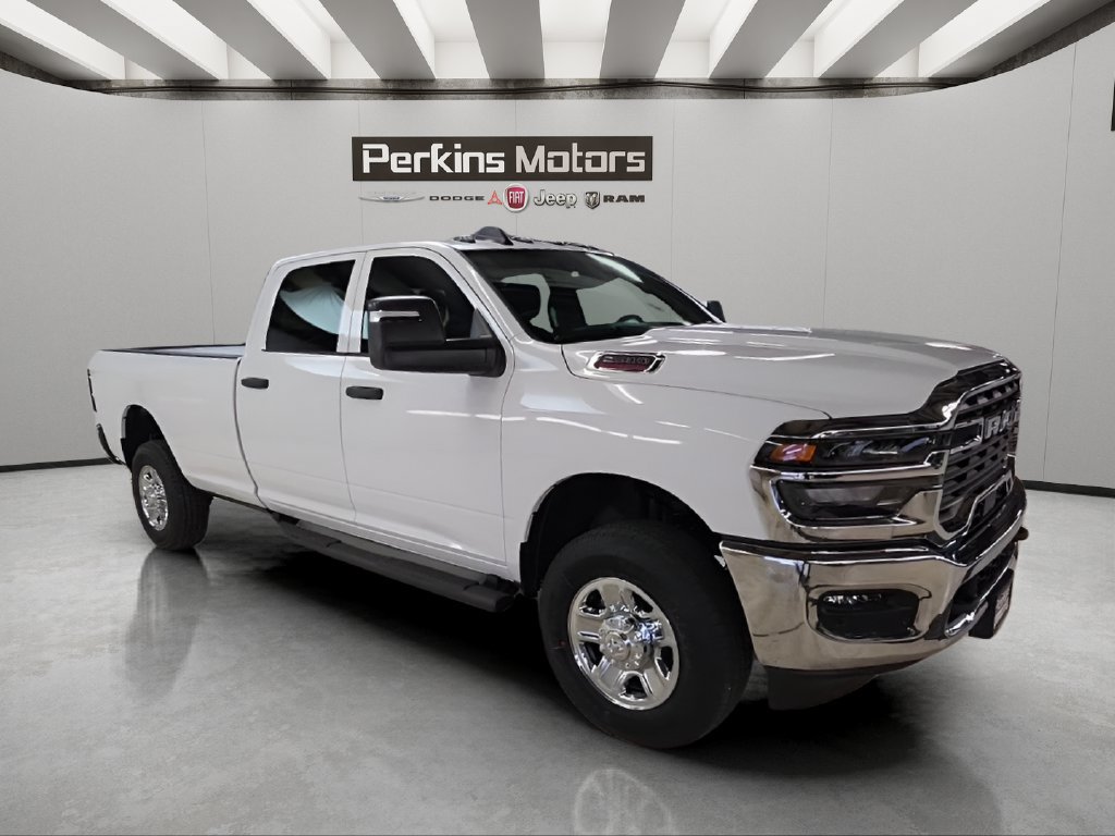 New 2026 RAM 2500 Tradesman AWD/4WD image 3