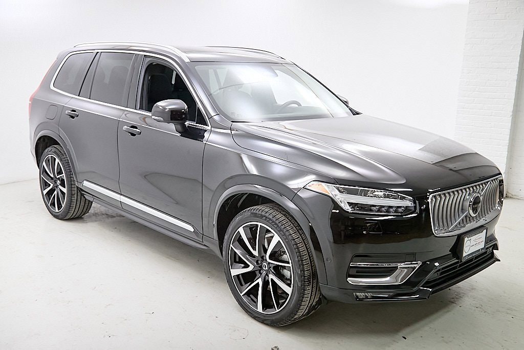 Certified 2023 Volvo XC90 B6 Plus w/ Protection Package Premier image 4