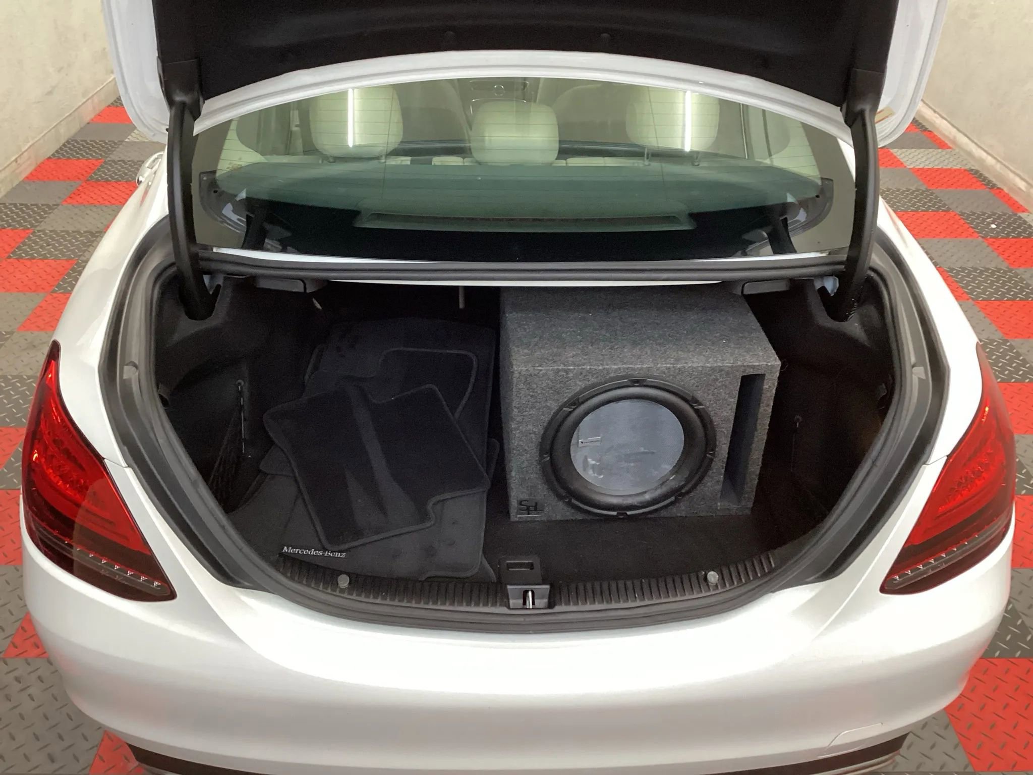 Used 2020 Mercedes-Benz C 300 4MATIC Sedan image 18