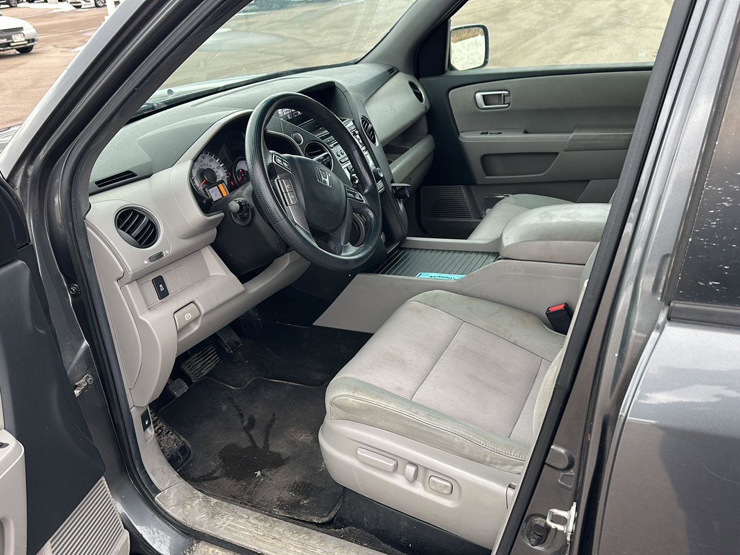 Used 2012 Honda Pilot EX image 8