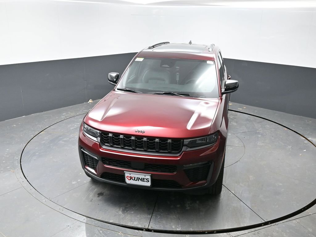 New 2026 Jeep Grand Cherokee Limited w/ Limited Altitude Package image 31