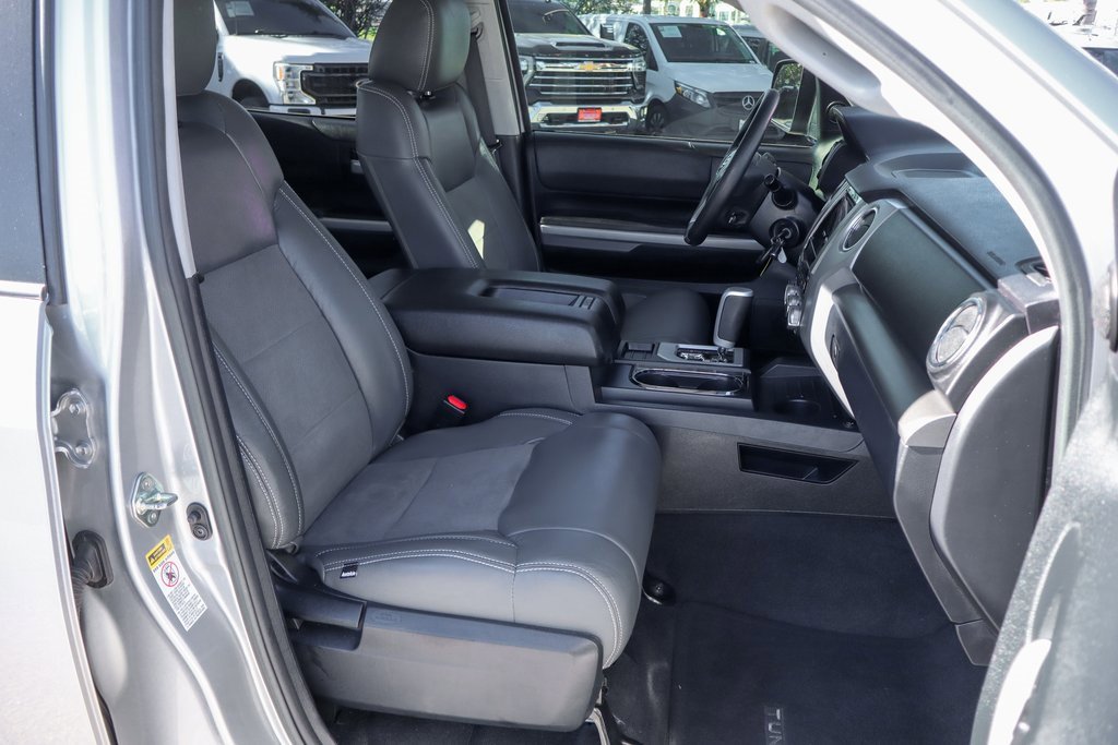Used 2017 Toyota Tundra SR5 image 39