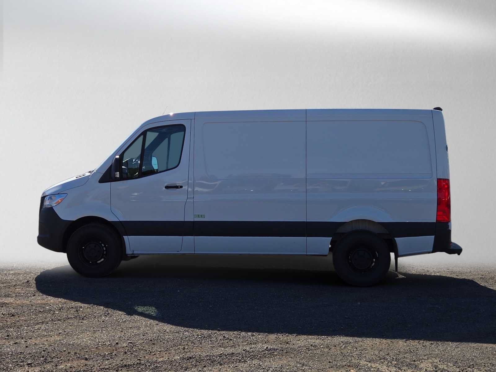 Used 2026 Mercedes-Benz Sprinter 2500 image 6