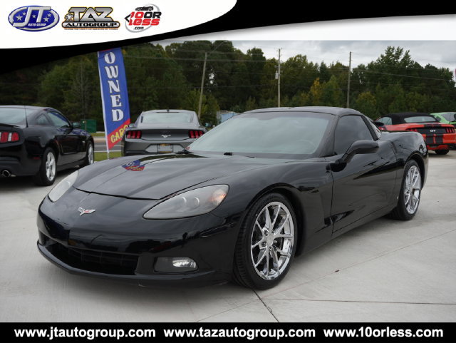 Used 2008 Chevrolet Corvette Coupe w/ Preferred Equipment Group RWD image 5
