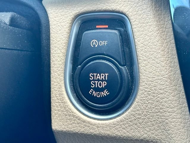 Used 2016 BMW 328i xDrive Sedan AWD/4WD image 14