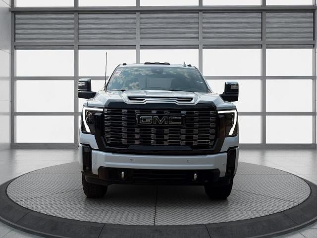 Used 2026 GMC Sierra 3500 Denali Ultimate AWD/4WD image 9