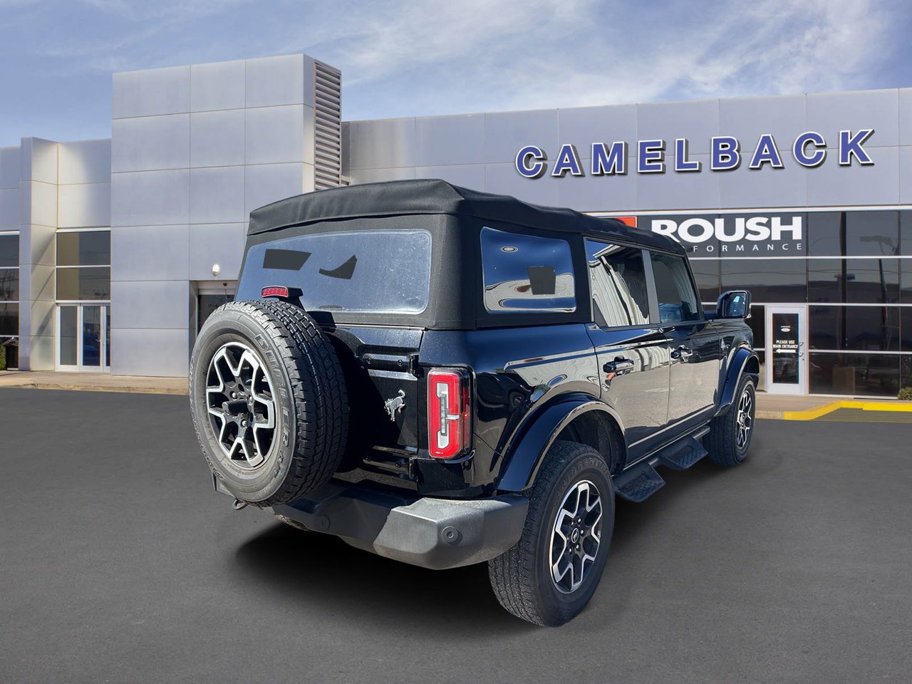 Used 2023 Ford Bronco Outer Banks AWD/4WD image 5