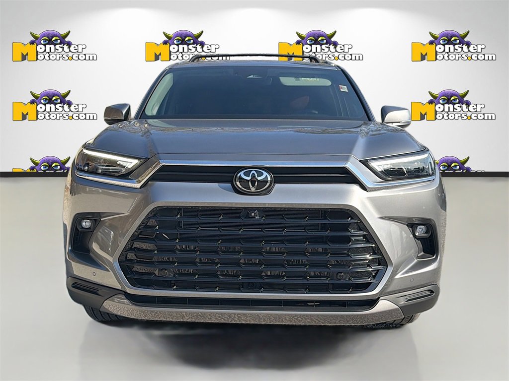 Used 2026 Toyota Grand Highlander Limited image 2