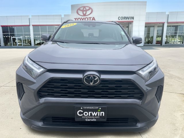 Used 2025 Toyota RAV4 XLE w/ Convenience Package AWD/4WD image 8
