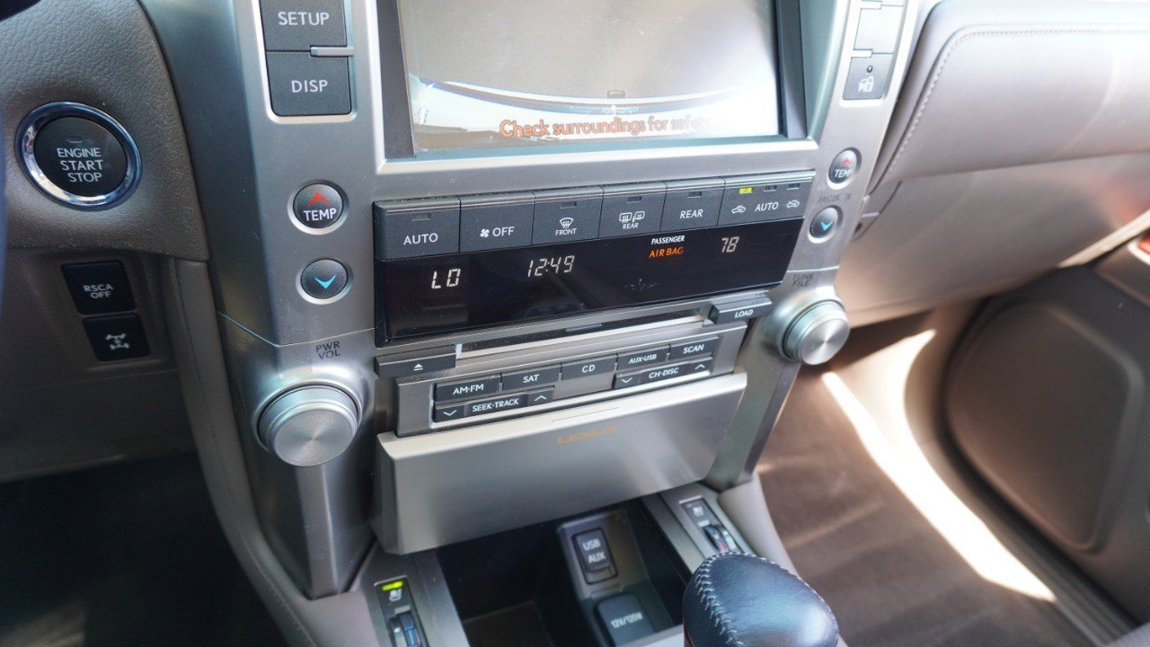 Used 2013 Lexus GX 460 w/ Comfort Plus Pkg image 18