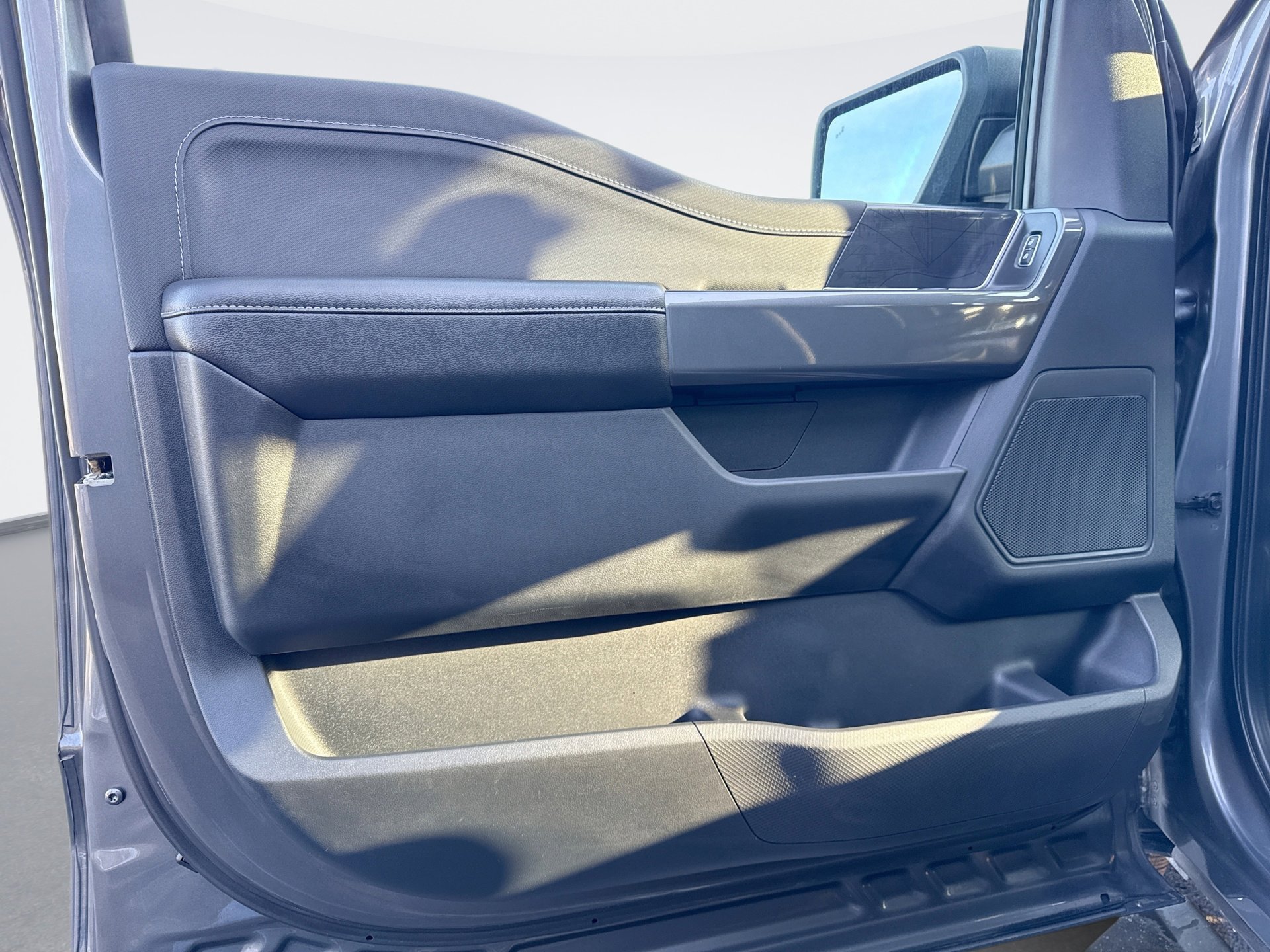 Used 2023 Ford F150 XLT w/ Equipment Group 302A High image 9