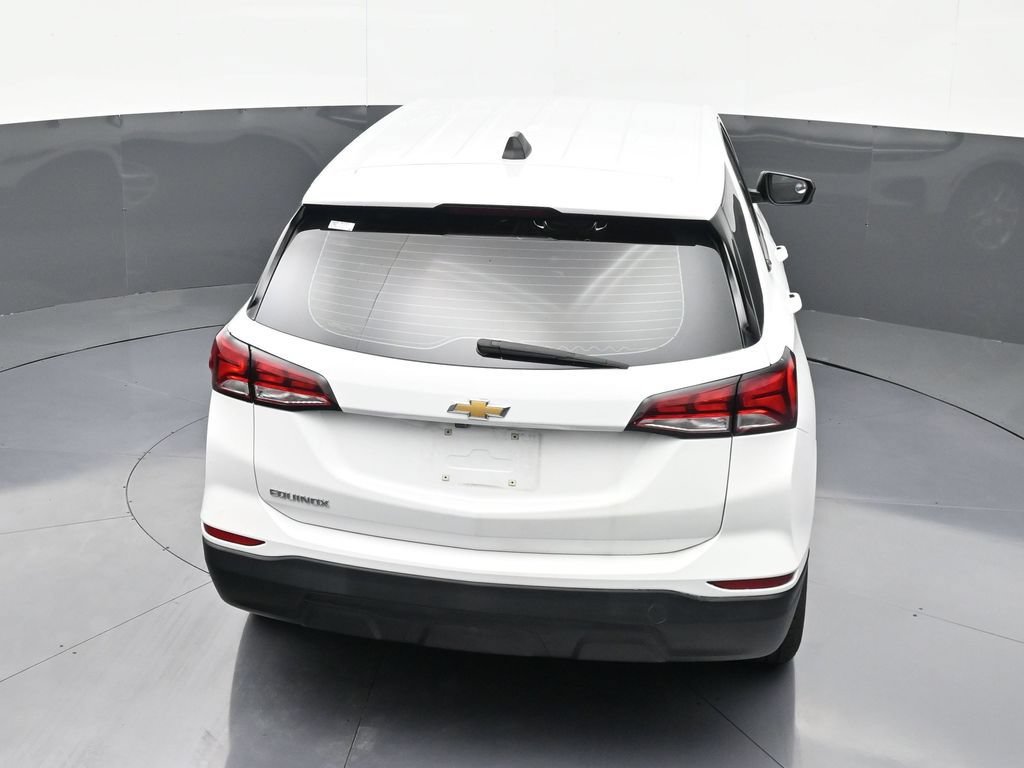 Used 2022 Chevrolet Equinox LS FWD image 15