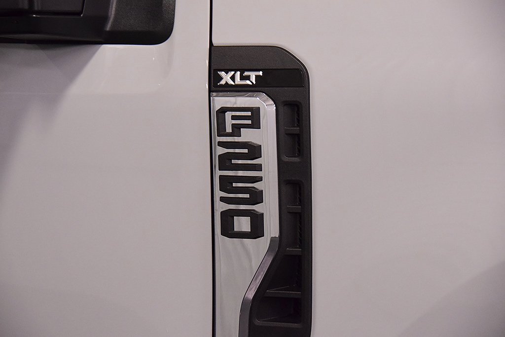 New 2026 Ford F250 XLT image 12