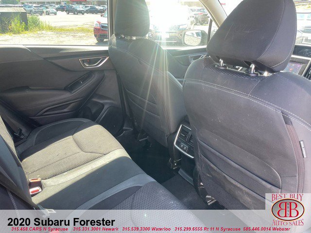 Used 2020 Subaru Forester Premium image 10