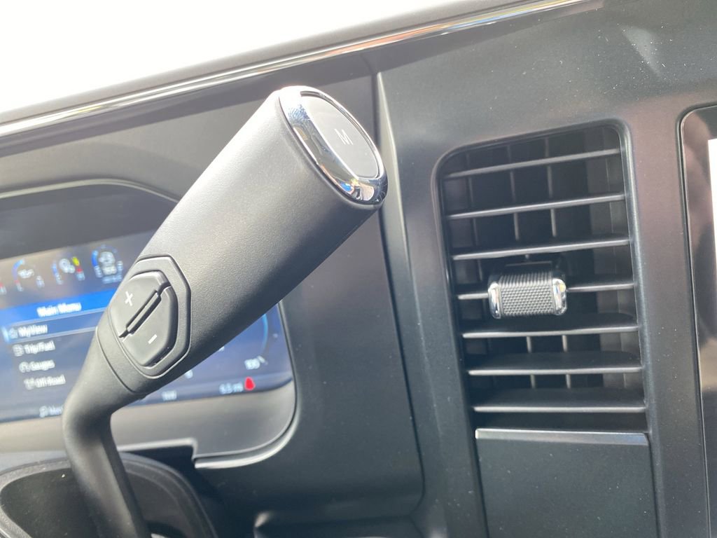 New 2026 Ford F250 Lariat w/ FX4 Off-Road Package image 26