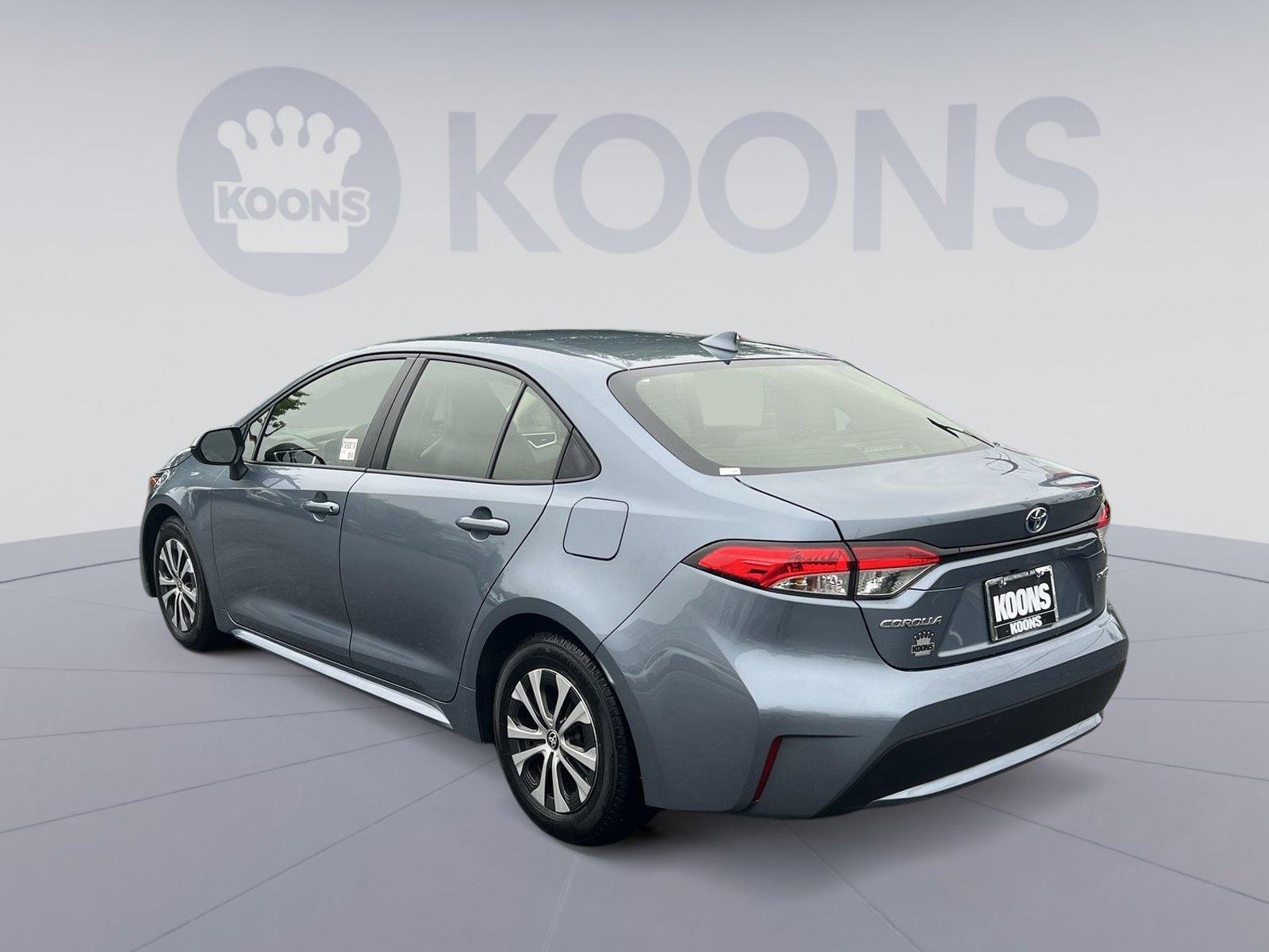 Used 2022 Toyota Corolla LE w/ Premium Interior Package FWD image 14