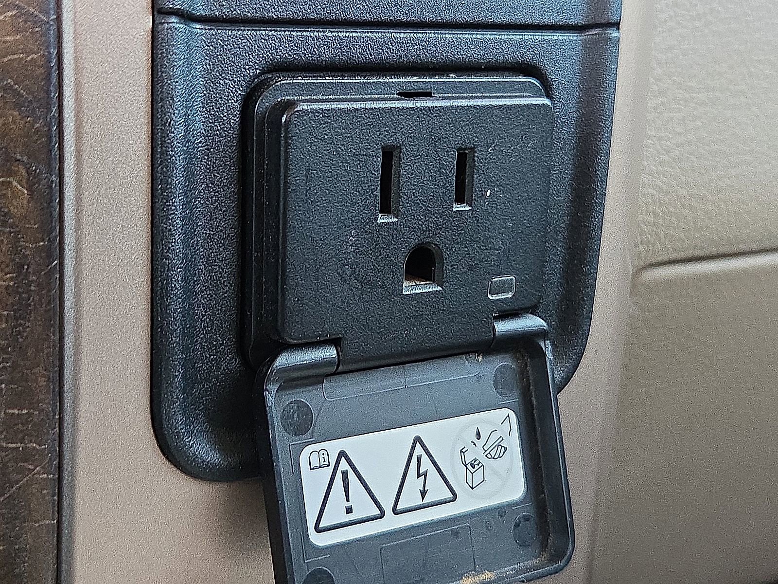 Used 2016 RAM 2500 Longhorn w/ Convenience Group image 19