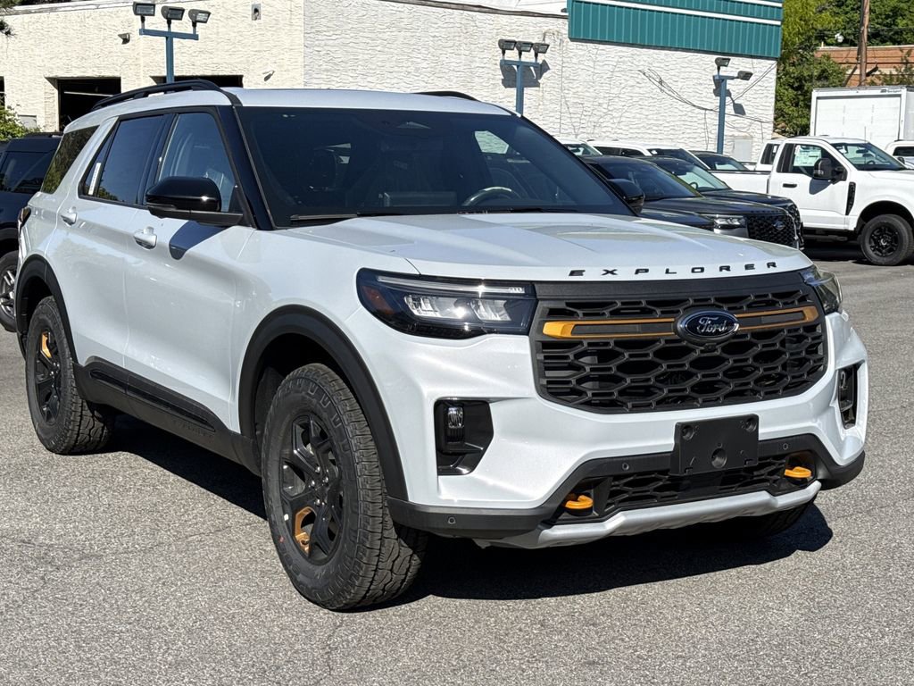 New 2026 Ford Explorer Tremor AWD/4WD image 1