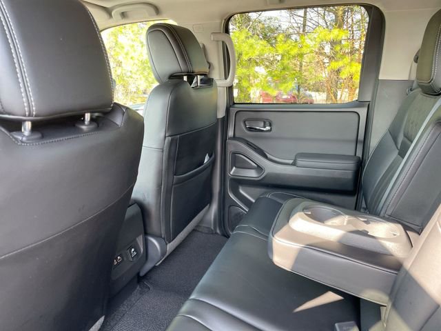 Used 2024 Nissan Frontier SL w/ Technology Package RWD image 14