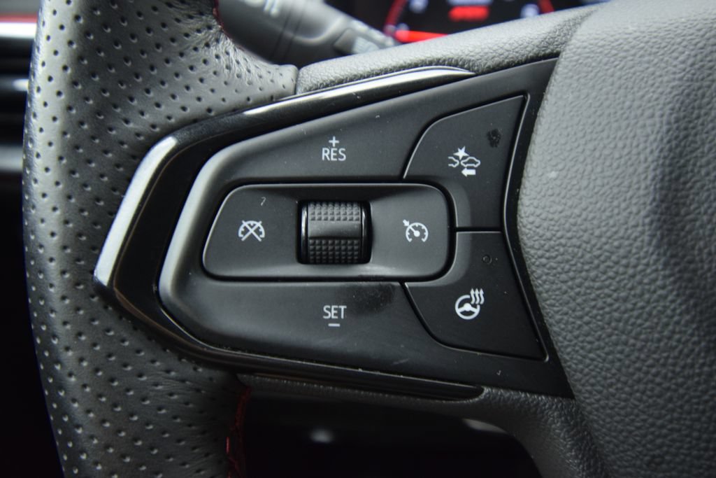 Used 2023 Chevrolet TrailBlazer RS w/ Convenience Package FWD image 34