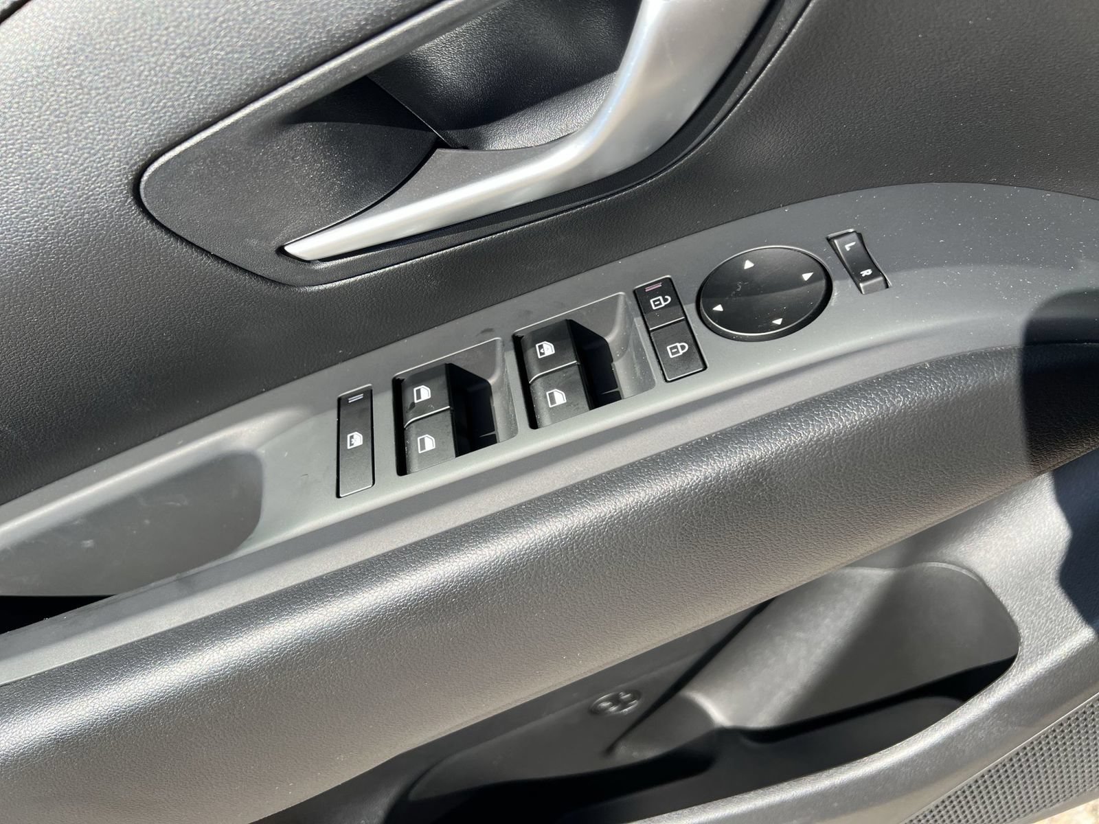 New 2026 Hyundai Santa Cruz SE AWD/4WD image 22