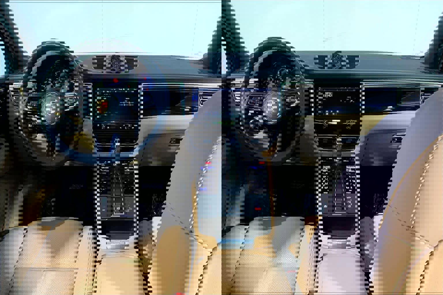 Used 2025 Porsche Macan image 14