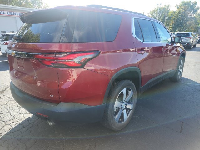 Certified 2023 Chevrolet Traverse LT w/ LT Premium Package AWD/4WD image 5