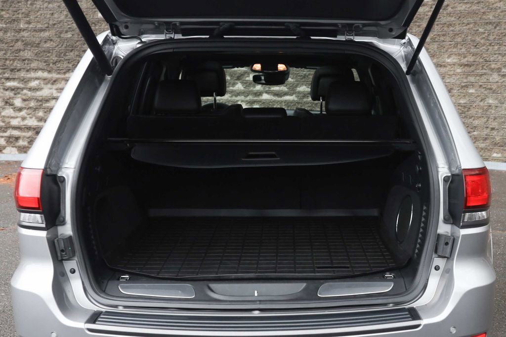 Used 2019 Jeep Grand Cherokee High Altitude AWD/4WD image 20