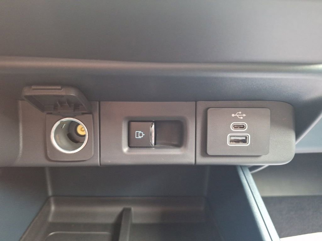 New 2026 Ford Maverick Tremor image 30