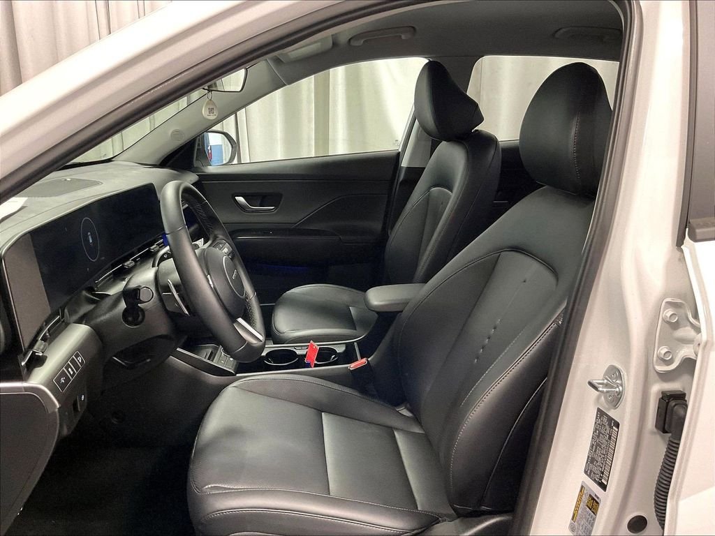 Certified 2026 Hyundai Kona SEL Premium AWD/4WD image 10