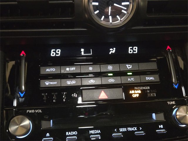 Used 2024 Lexus IS 300 F Sport image 18