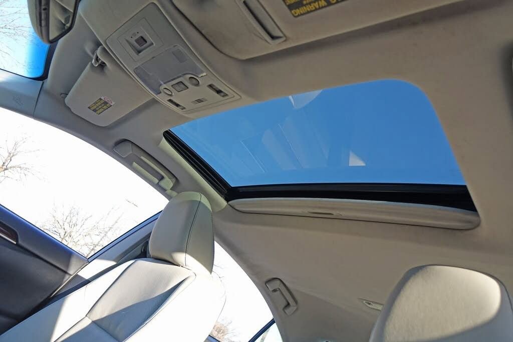 Used 2014 Lexus ES 350 w/ Premium Package image 11