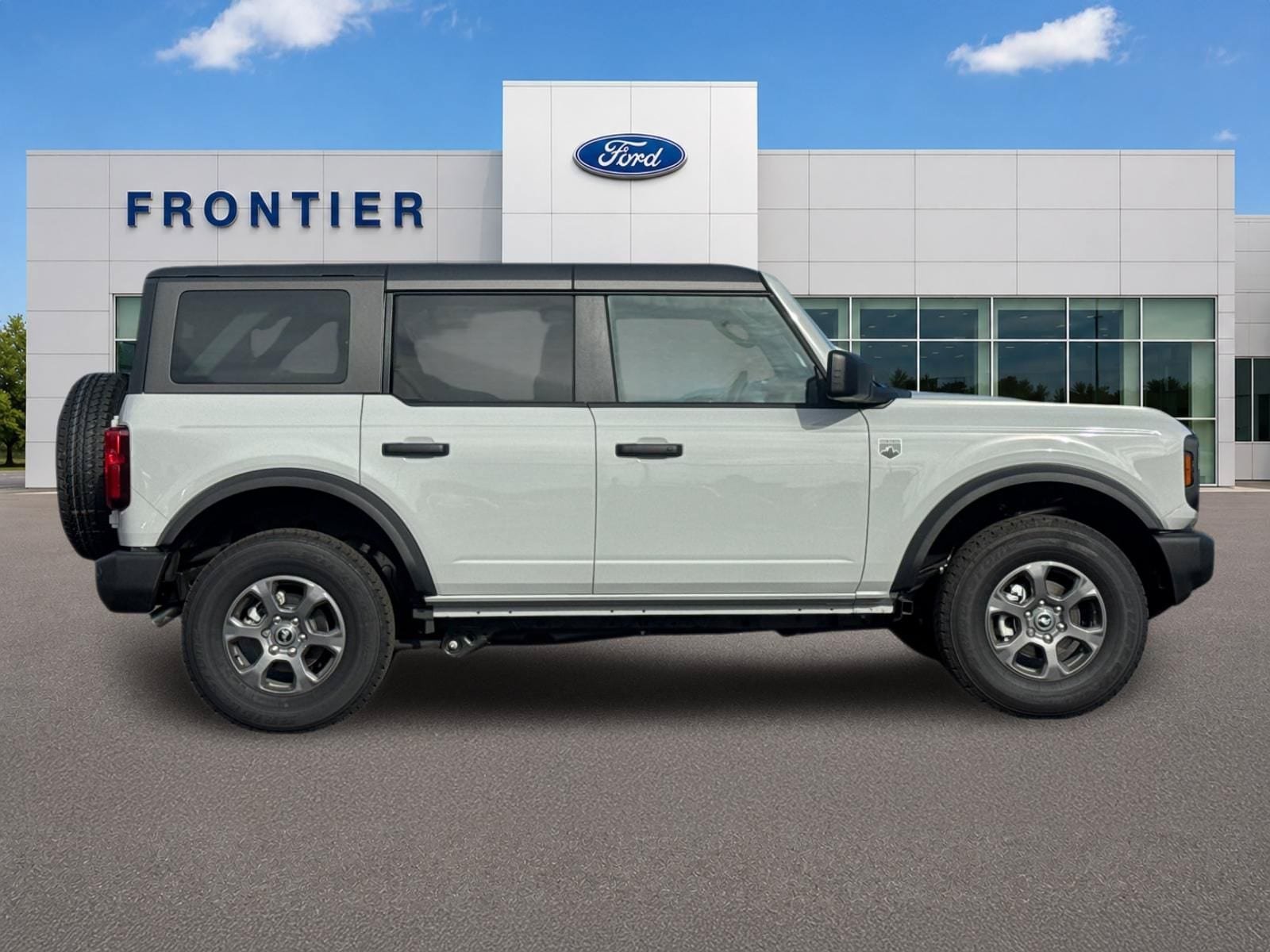 New 2026 Ford Bronco Big Bend AWD/4WD image 2
