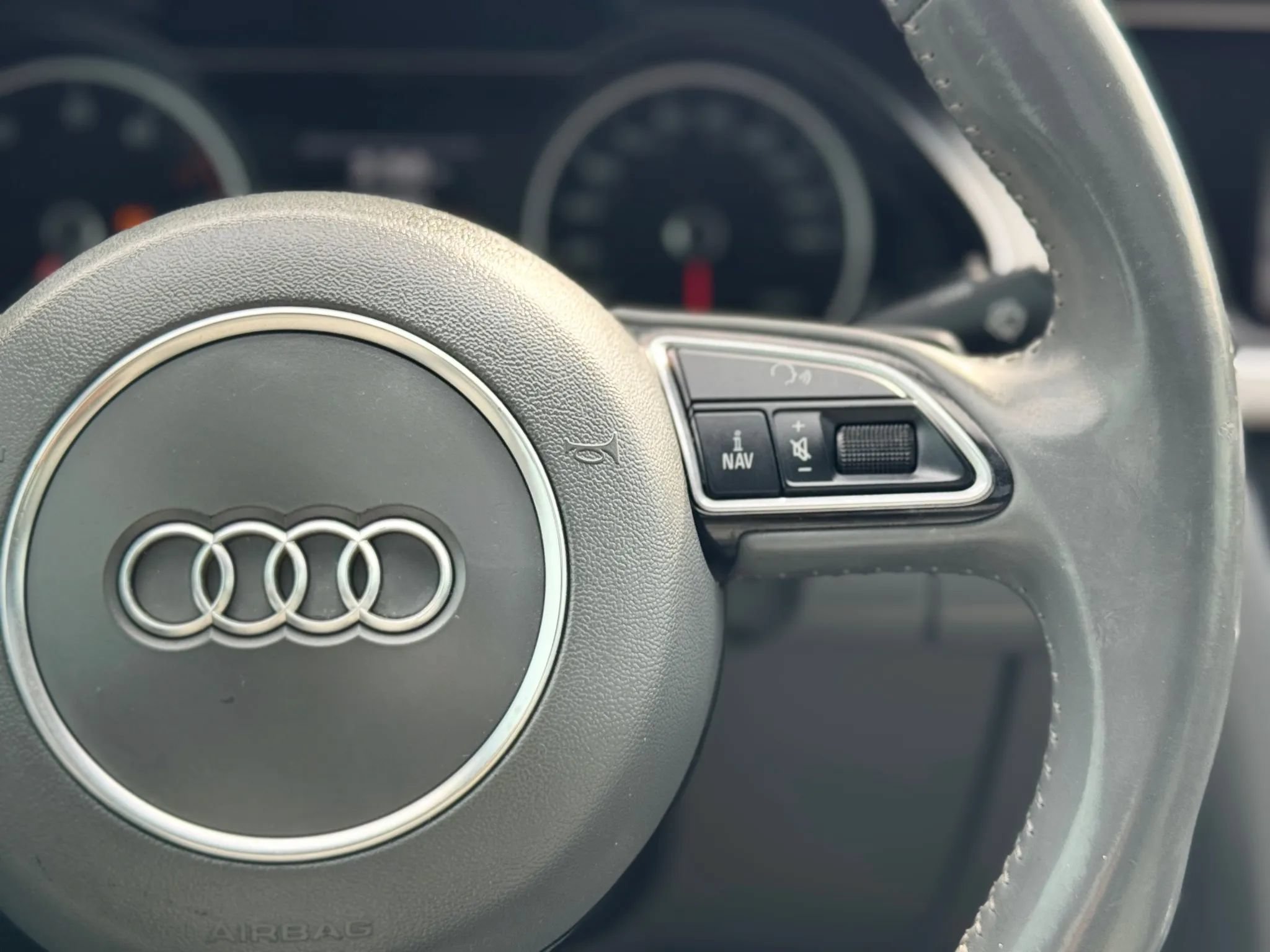 Used 2015 Audi A4 2.0T Premium Plus w/ Technology Package FWD image 18