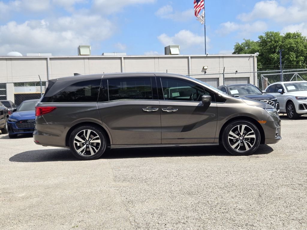 Used 2020 Honda Odyssey Elite image 7