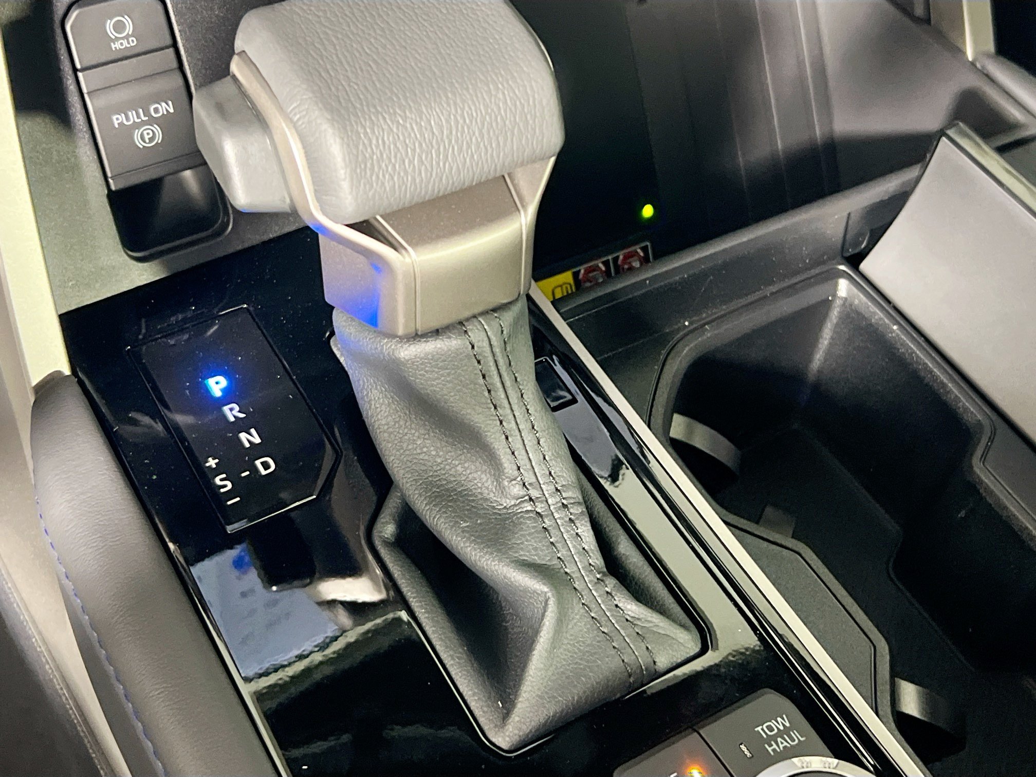 New 2026 Toyota Tundra Platinum AWD/4WD image 24
