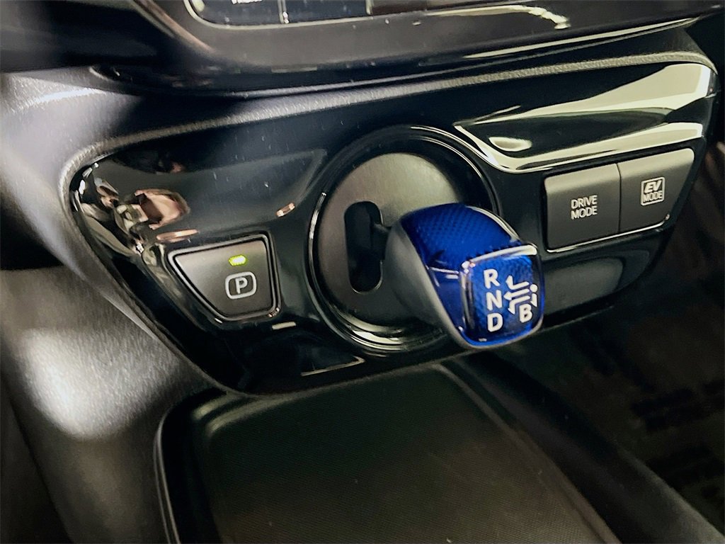 Certified 2022 Toyota Prius LE image 16