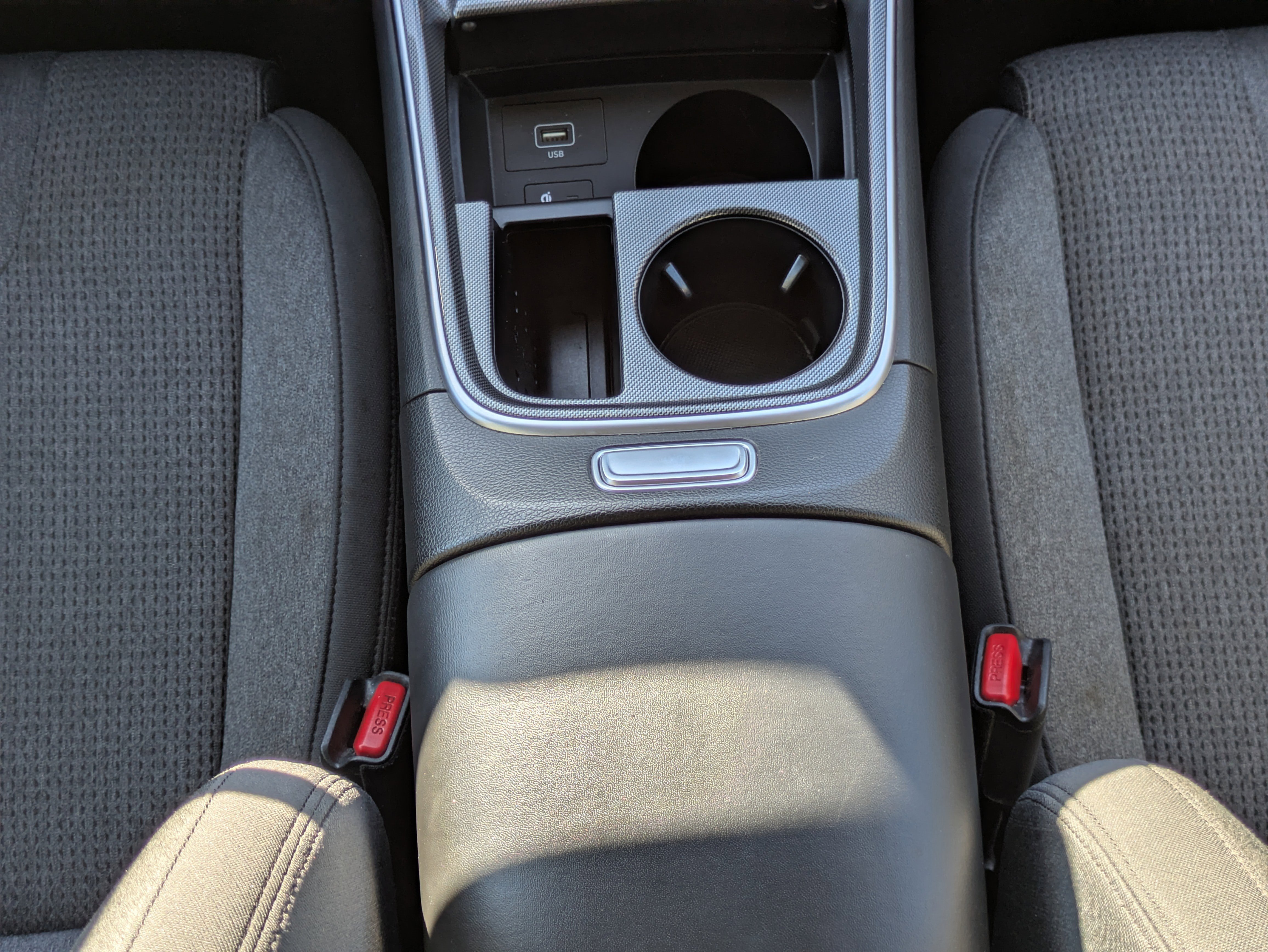 Used 2023 Hyundai Santa Fe SEL image 6